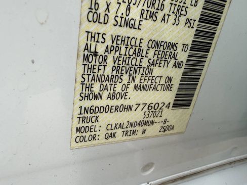Used 2017 Nissan Frontier SV RWD image 29