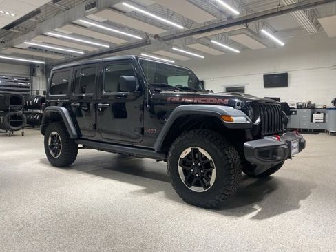 Used 2018 Jeep Wrangler Unlimited Rubicon image 3