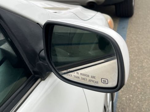 Used 2013 Toyota Corolla LE image 13