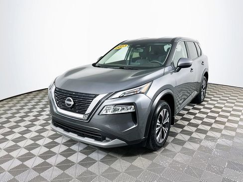 Certified 2023 Nissan Rogue SV AWD/4WD image 6