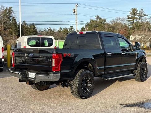 Used 2020 Ford F350 Lariat w/ Lariat Ultimate Package image 3