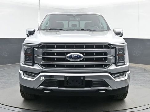 Used 2021 Ford F150 Lariat w/ Equipment Group 502A High AWD/4WD image 3