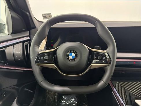 Used 2025 BMW X3 xDrive30i w/ Convenience Package image 29