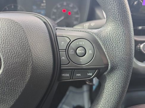 Used 2024 Toyota Corolla LE image 24