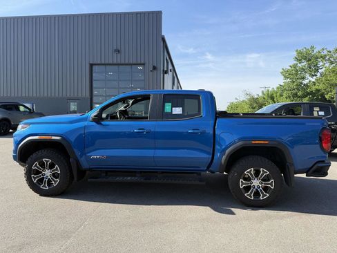 Used 2023 GMC Canyon AT4 AWD/4WD image 6