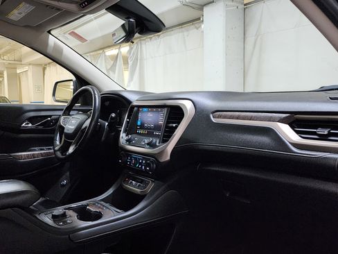 Used 2020 GMC Acadia Denali AWD/4WD image 24