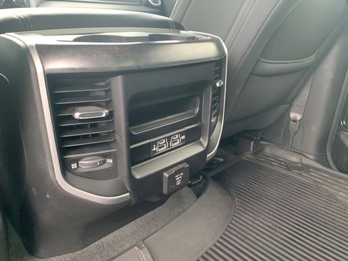Used 2020 RAM 1500 Big Horn AWD/4WD image 21