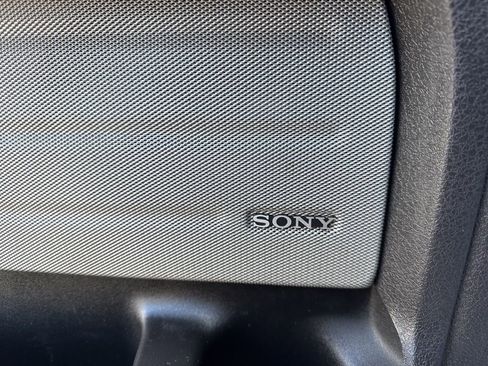 Used 2012 Ford F150 Raptor w/ Raptor Luxury Pkg image 13