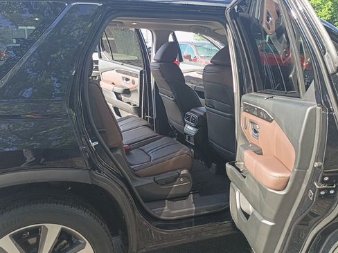 Used 2023 Honda Pilot Elite image 15