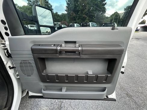 Used 2016 Ford F350 XL w/ Power Equipment Group AWD/4WD image 24