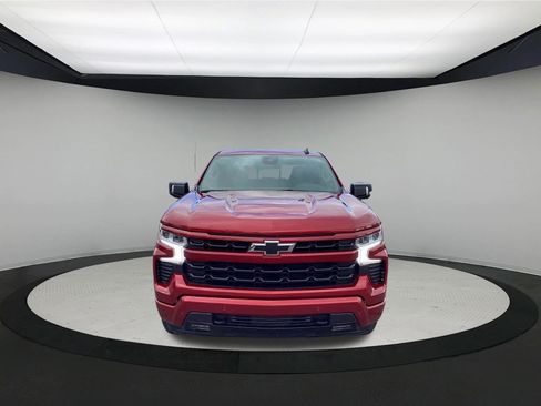 Used 2025 Chevrolet Silverado 1500 RST w/ Convenience Package II AWD/4WD image 3