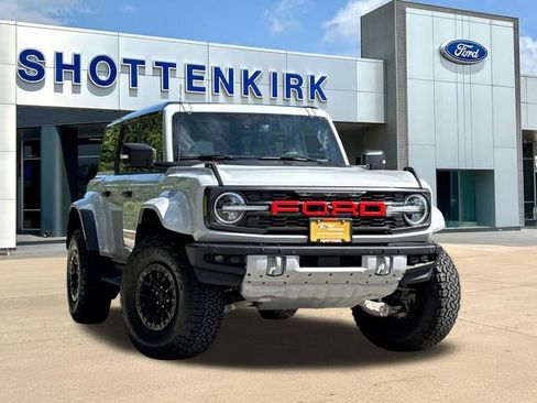 Used 2026 Ford Bronco Raptor AWD/4WD image 1