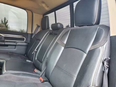 Used 2020 RAM 2500 Laramie image 44