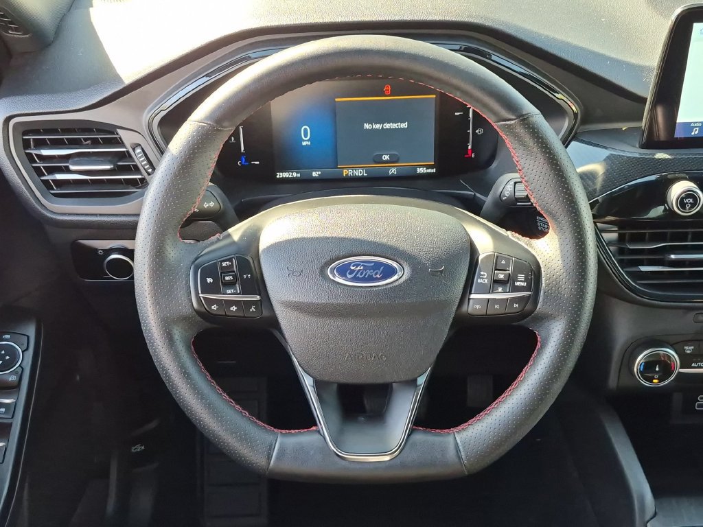 Used 2025 Ford Escape ST-Line AWD/4WD image 23