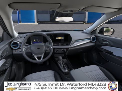 New 2026 Chevrolet Trax LT w/ Driver Confidence Package FWD image 15