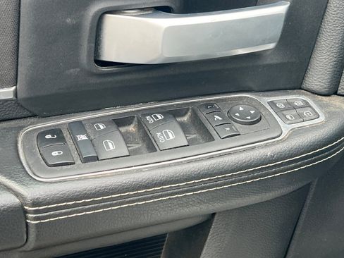 Used 2024 RAM 3500 Big Horn image 12