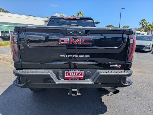 Used 2025 GMC Sierra 2500 AT4 w/ AT4 Premium Plus Package AWD/4WD image 6