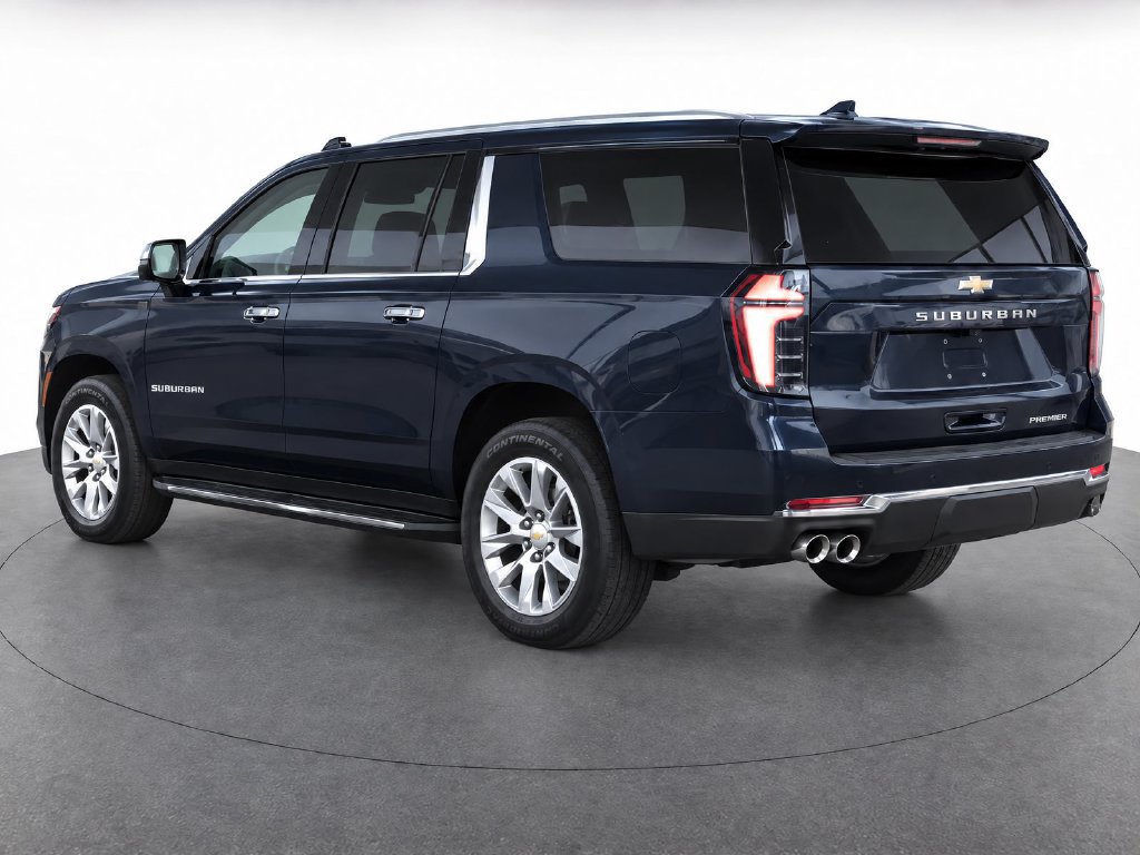 Used 2026 Chevrolet Suburban Premier AWD/4WD image 3