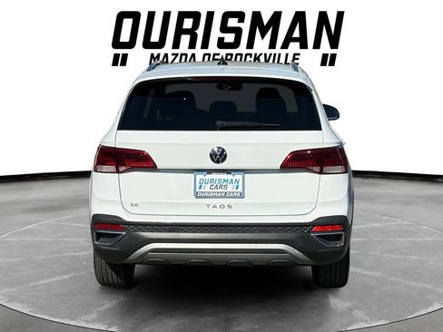 Used 2024 Volkswagen Taos SE FWD image 5