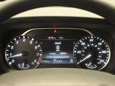Used 2023 Nissan Frontier SV AWD/4WD image 13