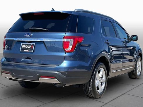 Used 2019 Ford Explorer XLT w/ Equipment Group 201A FWD image 12
