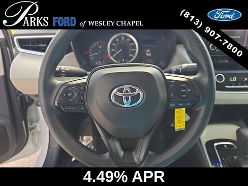 Used 2022 Toyota Corolla LE FWD image 26