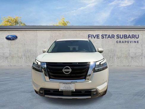 Used 2022 Nissan Pathfinder Platinum w/ Cargo Package AWD/4WD image 3