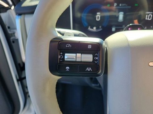 Used 2025 Hyundai Santa Fe SEL image 15