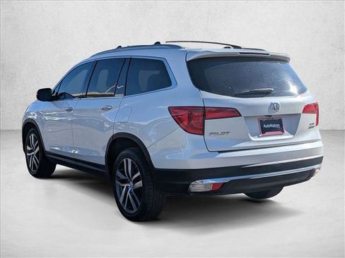 Used 2016 Honda Pilot Elite image 8