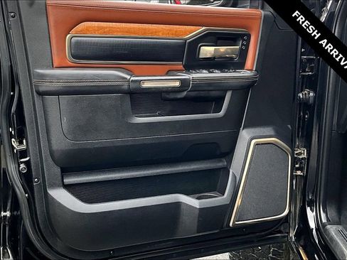 Used 2021 RAM 2500 Limited image 19