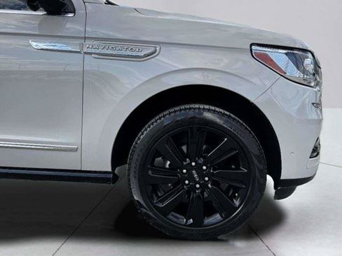 Used 2023 Lincoln Navigator Reserve RWD image 61