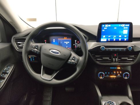 Used 2025 Ford Escape Active AWD/4WD image 22