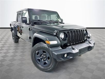 Used 2022 Jeep Gladiator Sport w/ Trailer Tow Package