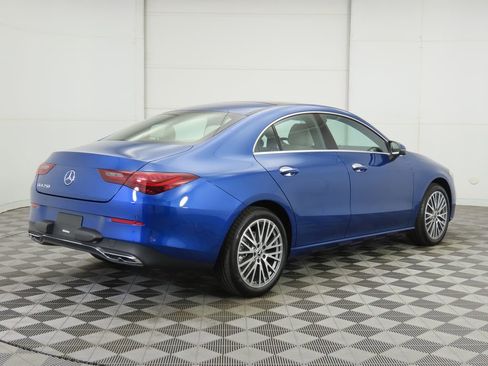 Certified 2026 Mercedes-Benz CLA 250 image 5