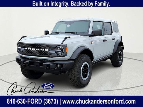 New 2026 Ford Bronco Badlands image 1