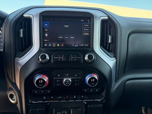 Used 2020 GMC Sierra 1500 SLT AWD/4WD image 34