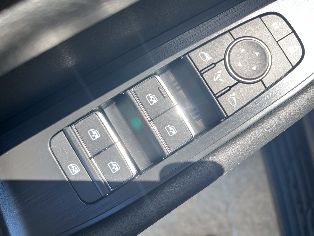 New 2027 Nissan Armada SL RWD image 14