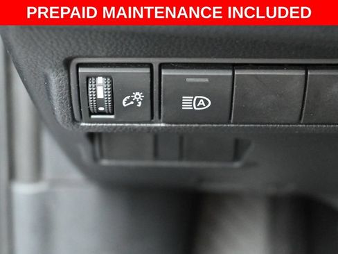 Certified 2025 Toyota Corolla Cross XLE FWD image 14
