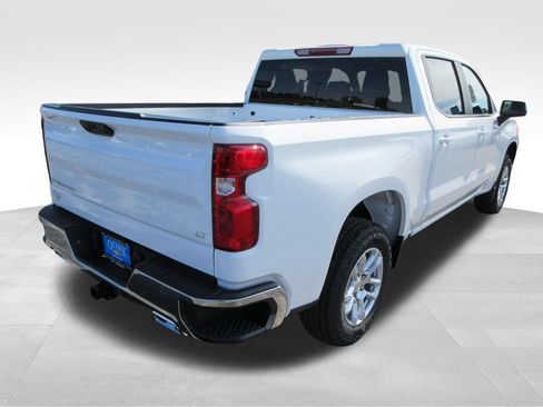 New 2026 Chevrolet Silverado 1500 LT w/ Z71 Off-Road Package AWD/4WD image 6