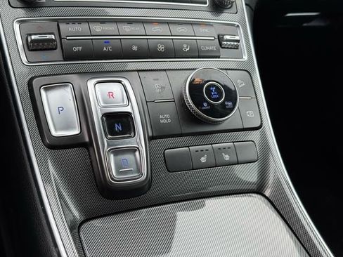 Used 2023 Hyundai Santa Fe SEL image 23