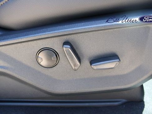 New 2025 Ford F250 Lariat w/ Chrome Package image 8