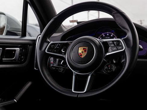 Used 2023 Porsche Cayenne Platinum Edition AWD/4WD image 26