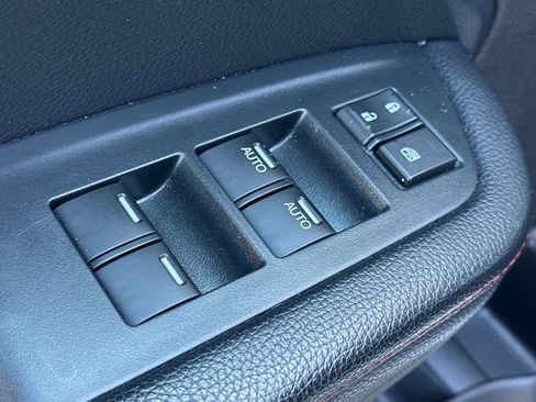 Used 2023 Honda Ridgeline Black Edition image 11