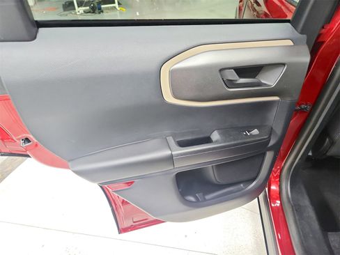 Used 2025 Ford Bronco Sport Big Bend w/ Convenience Package image 35