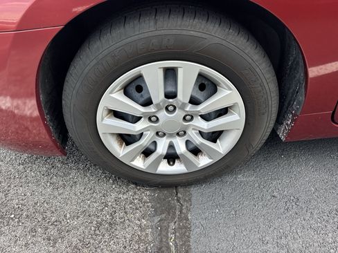 Used 2013 Nissan Altima 2.5 S FWD image 2