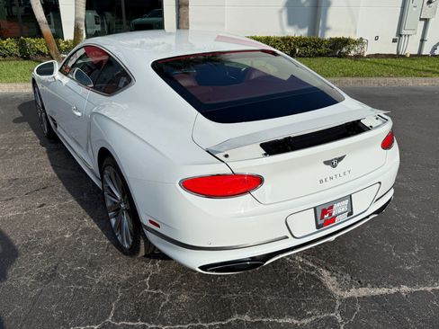 Used 2022 Bentley Continental GT Speed image 14