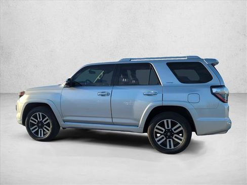 Certified 2017 Toyota 4Runner Limited image 3