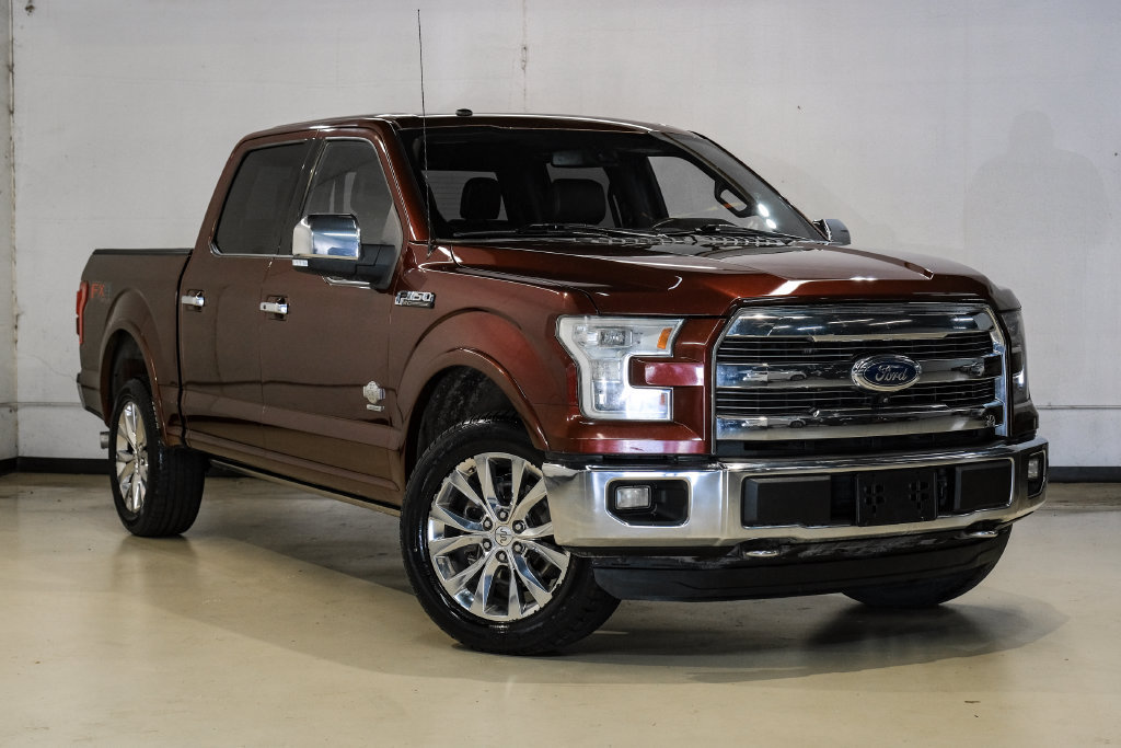 Used 2016 Ford F150 King Ranch w/ Equipment Group 601A Luxury AWD/4WD image 9
