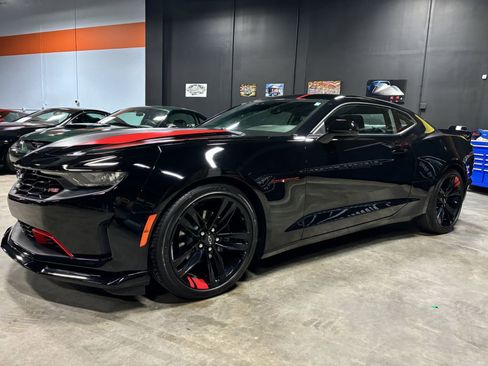 Used 2022 Chevrolet Camaro LT w/ Redline Edition image 4