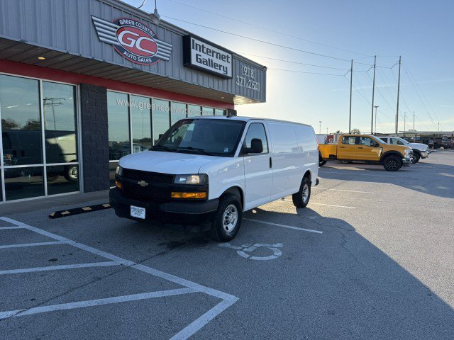 Used 2022 Chevrolet Express 2500 w/ Driver Convenience Package RWD image 1